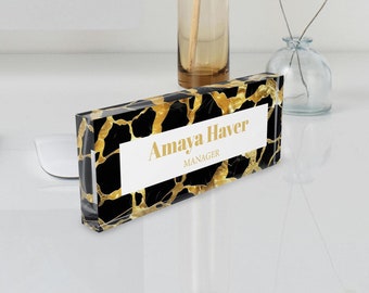 Personalized Acrylic Desk Name Plate: Professional Office Decor