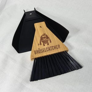 Table sweeping set with engraving, individually customizable, broom and dustpan small, simple, space-saving, sweeping set with engraved motif.