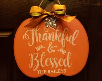 Pumpkin Door Hanger / Personalized Door Hanger /Pumpkin Door Sign/ Fall Door Hanger / Pumpkin Decor / Pumpkin Door Wreath / Fall Wreath