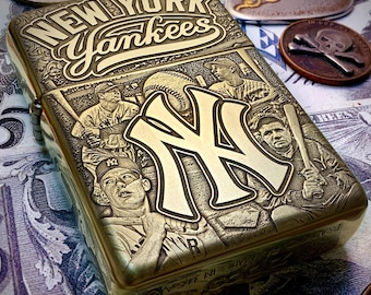 Zippo “New York Yankees” Baseball Themed Engraved Brass Armor Cigarette Lighter