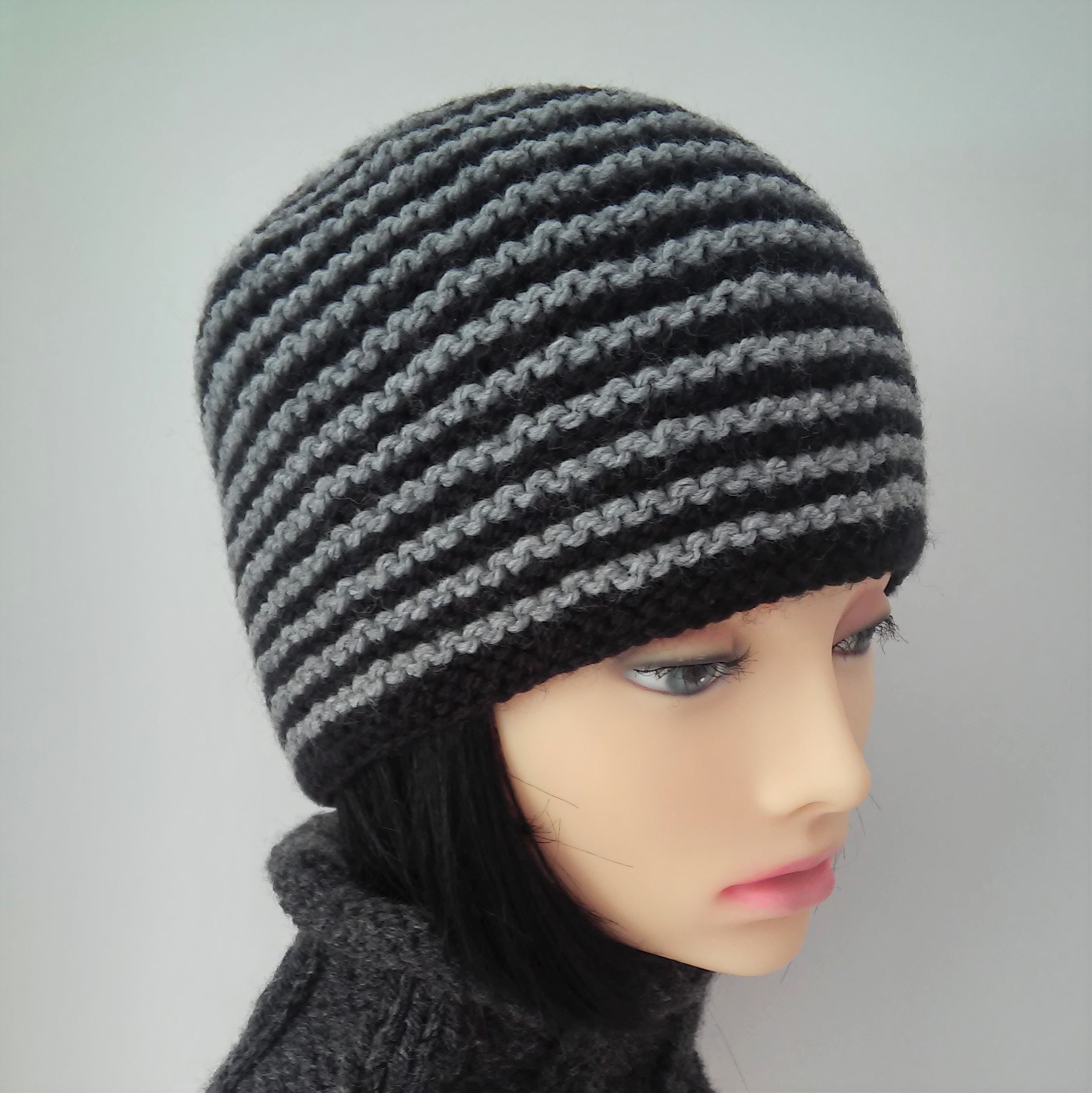 Knit Mens Beanie Straight Needles