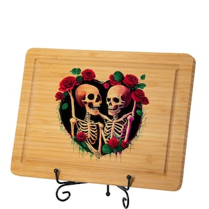 Skeleton Couple Love Cutting Board, Rose Heart Goth Decor, Unique Halloween Gift, Romantic Skull Kitchen Board, Spooky Valentines Day Gift