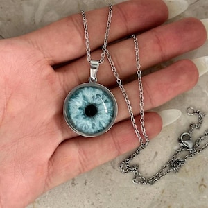 Handbemalter blauer AUGE Anhänger Iris Halskette