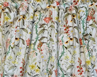 Wildflower Valance: Floral Cotton Decor, Outdoor Garden Style - 40"x14"