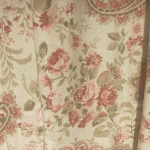 Floral Farmhouse Kitchen Valance: Cheerful Summer Window Curtain (40”W x 14&quot;L)