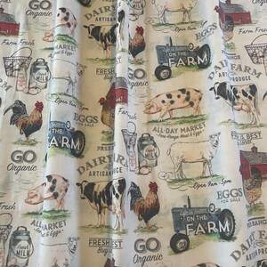 Farmhouse Lover Curtains: Pigs, Cows, Chickens, Tractor Print with Tiebacks bild 15