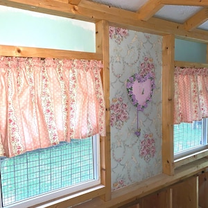 Romantic Valance Roses Salmon Pink Floral Shabby Chic Boho Scallops Window Curtain Valance 43"W x 14” L Country Farmhouse Style Bedroom Bath