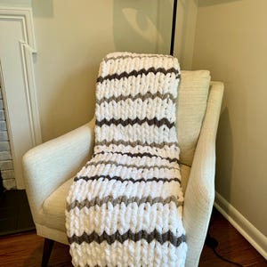 Chunky Knit Striped Throw Blanket