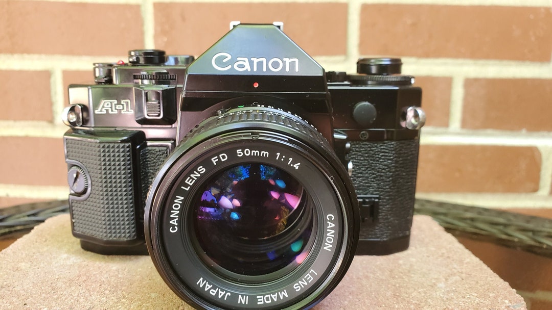 ヴィンテージ キヤノン A-1 プロフェッショナル 35 mm フィルムカメラ