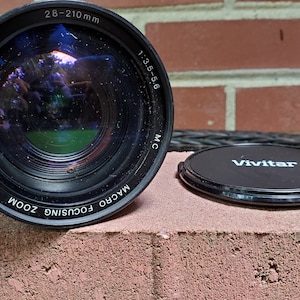CPC Auto Zoom 80-200mm f/4.0 FD Mount zoom lens