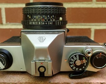 ヴィンテージ ペンタックス K1000 35 mm フィルムカメラ（50 mm f/2.0