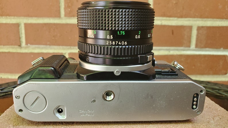 Vintage Canon AE-1 Program 35mm film Camera image 2