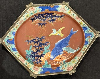 antique Japanese Meiji period plate  with original red mark  in good condition except tow small ships in the back
