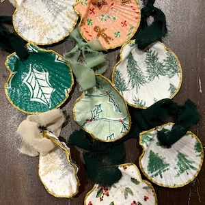 Christmas ornaments! Scallop or oyster decoupage seashells, handmade