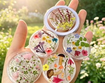 Handmade Real Forget Me Not Resin Phone Grip, Pressed Baby's Breath Daisy Magnetic Holder Base For Kindle, Green Leaf Narcissus Stand Gift