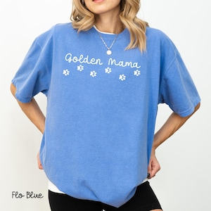 Golden Mom Sweatshirt, Golden Mama T-Shirt, Golden Retriever Sweater, Dog Mom Gift, Mothers Day Gift, Golden Retriever Mom Gifts, S058
