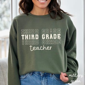 3rd Grade Teacher Sweatshirt, Third Grade Teacher, 3rd Grade Team Shirt, Elementary Teacher, Back To School, Teacher Graduate Sweater, U081