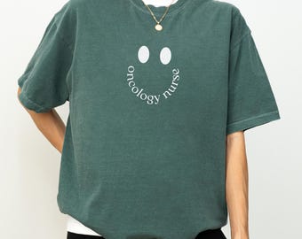 Oncology Nurse Shirt, Funny Cancer Ward Staff Tee, Cute Chemotherapy Nurse Gift, Retro Aesthetic Oncology Club Shirt, S342