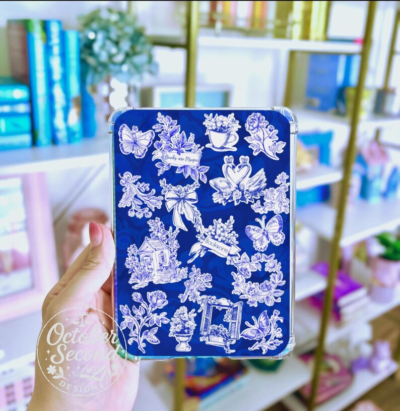 Reversible Kindle Case Insert, Blue Toile Bookworm Sticker Collage and Chinoiserie Floral, Paperwhite Scribe image 3