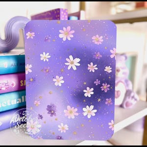 Reversible Kindle Paperwhite Case Insert, Library Card One More Chapter, Purple Floral Galaxy zdjęcie 2