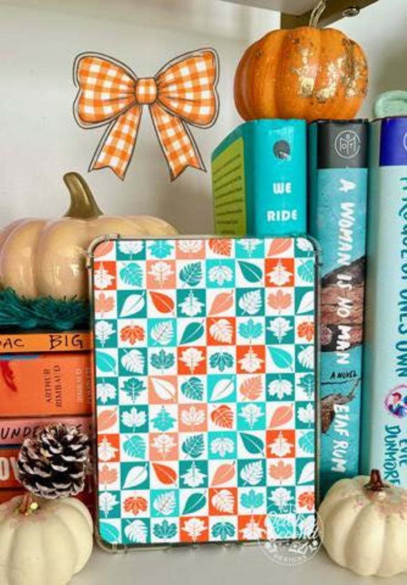 Reversible Kindle Case Insert, Feelin Pumpkin Spice Sticker Collage and Leaf Checker image 4
