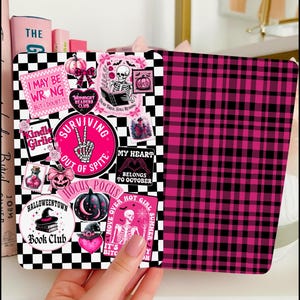 Reversible Kindle Case Insert, Hot Pink Horror Stickers and Pink Black Plaid afbeelding 1