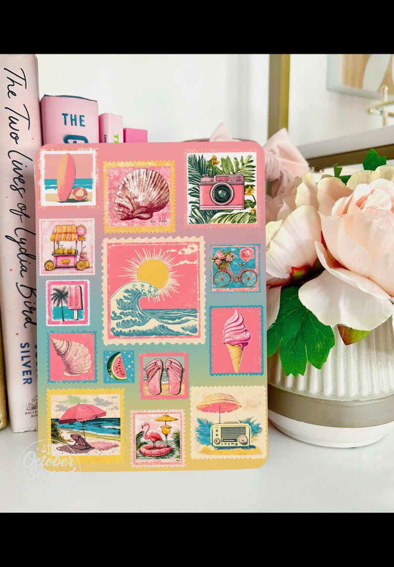 Reversible Kindle Case Insert, Vintage Beach Postcard Stamp Collage, Pink Coastal Bild 1