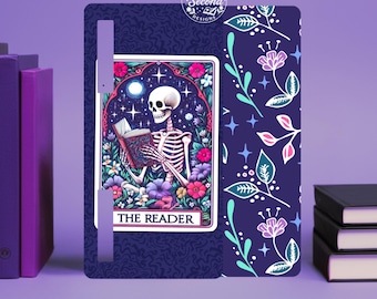 Reversible Boox Palma and Go Case Insert, The Reader Skeleton Tarot Card