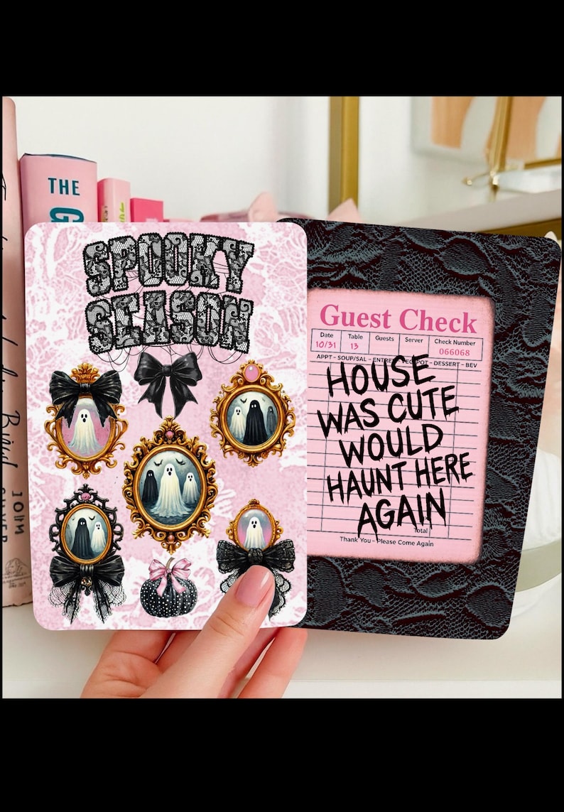 Reversible Kindle Case Insert, Spooky Season Ghost Cameos and Black Lace Print immagine 1