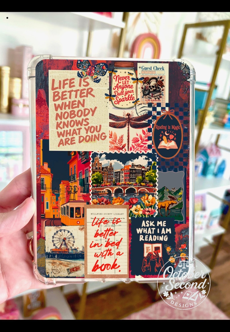 Reversible Kindle Case Insert, Eclectic Bookish Travel Collage & Abstract Brushstroke afbeelding 4