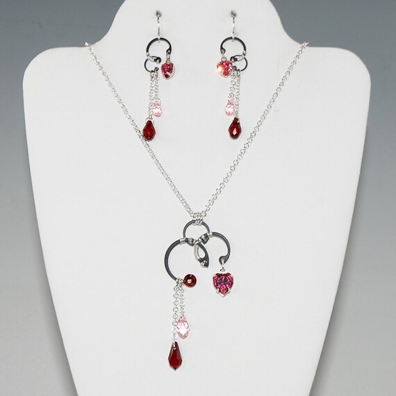 Pink Swarovski Crystal Pendant Necklace Red - Swarovski Red Heart Eros Pendant Pink Swarovski Crystal Pendant Necklace Red - Swarovski Red Heart Eros Pendant