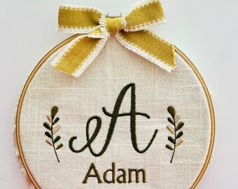 Custom name embroidery hoop, linen fabric hoop baby shower gift, machine embroidered boy room decor, round hoop monogram announcement