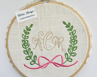 Custom name embroidery hoop, Linen monogram nursery decor, machine embroidered name, laurel ribbon girl sign, round embroidery hoop decor