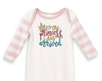 The Princess has Arrived / Coming Home Outfit / Baby Girl Embroidered Outfit / Baby embroidered bodysuit or romper / Baby shower gift