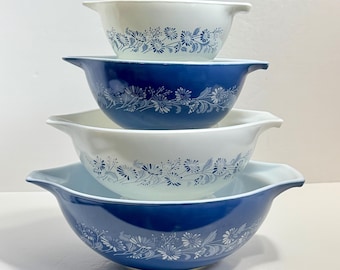 Vintage Pyrex Set Of 4 Colonial Mist Cinderella Nesting Mixing Bowls 441-444 EUC