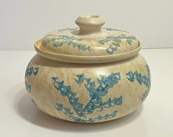 VERMONT POTTERY Elizabeth Roman Studio Art Sponge Ware Pottery Dutch Oven - Mint Condition