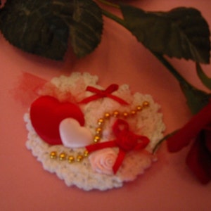 Valentine/Valentine Jewelry/Teacher Valentine/Gift for Her/Valentine Lace Pin/Steampunk Valentine/Romantic Valentine/Romantic Valentine Pins Red, Pink Heart