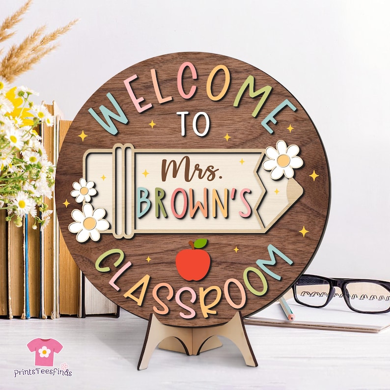 Personalized Teacher Door Sign, Teacher Gifts, Custom Teacher Door Hanger, Back To School, Classroom Decor, Teacher Name Sign, Welcome Sign afbeelding 2