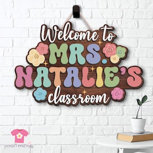 Teacher Classroom Door Sign, Personalized Teacher Door Hanger, Classroom Decor, Custom Name Teacher Door Sign, Teacher Appreciation Gift