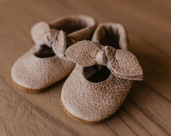 Latte BELLA JANES Shoes Baby and Toddler