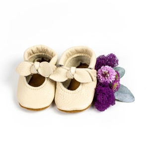 Chaussures BELLA JANES crème pour bébés et tout-petits