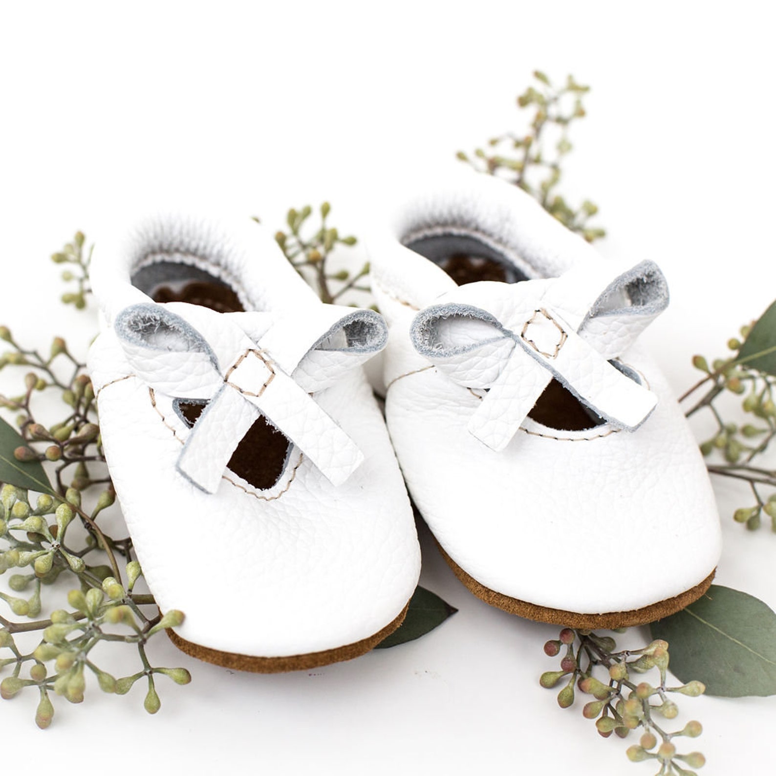 white ballet bow flats soft soled leather shoes baby and toddler //free shipping in usa// starry knight design