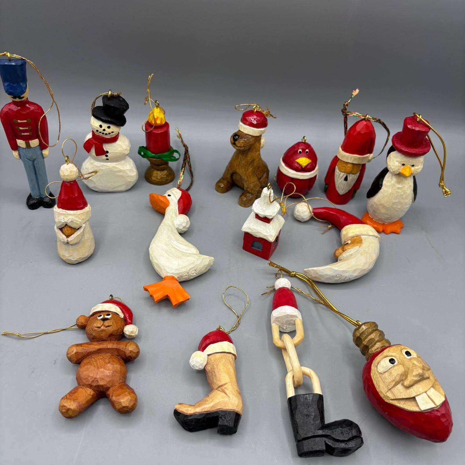 90's USビンテージ　クリスマスオーナメント　オブジェ 90年代のヴィンテージ手彫り木製クリスマスオーナメント、塗装済み