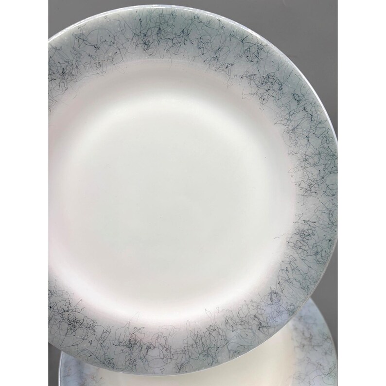 Vtg Federal Glass Drizzle Milk Glass Dinner Plates Set of 7 Iridescent ...