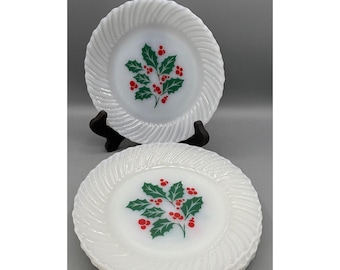 6 Pc Vtg Termocrisa Milk Glass Salad Plate Holly Berry Design 7&quot; Christmas
