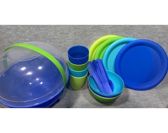 Vtg Martha Stewart 26 Pc Picnic Set Blue Green Plates Bowls Cups Cutlery  Case
