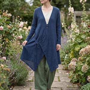Wickelcardigan aus Baumwoll-Leinen: Lässige Boho-Jacke für Herbst und Winter – perfekt zum Kombinieren.