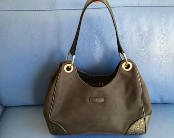 Gucci handbag / shoulder bag in black