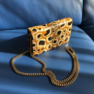 Gucci chain wallet / cross body bag / clutch