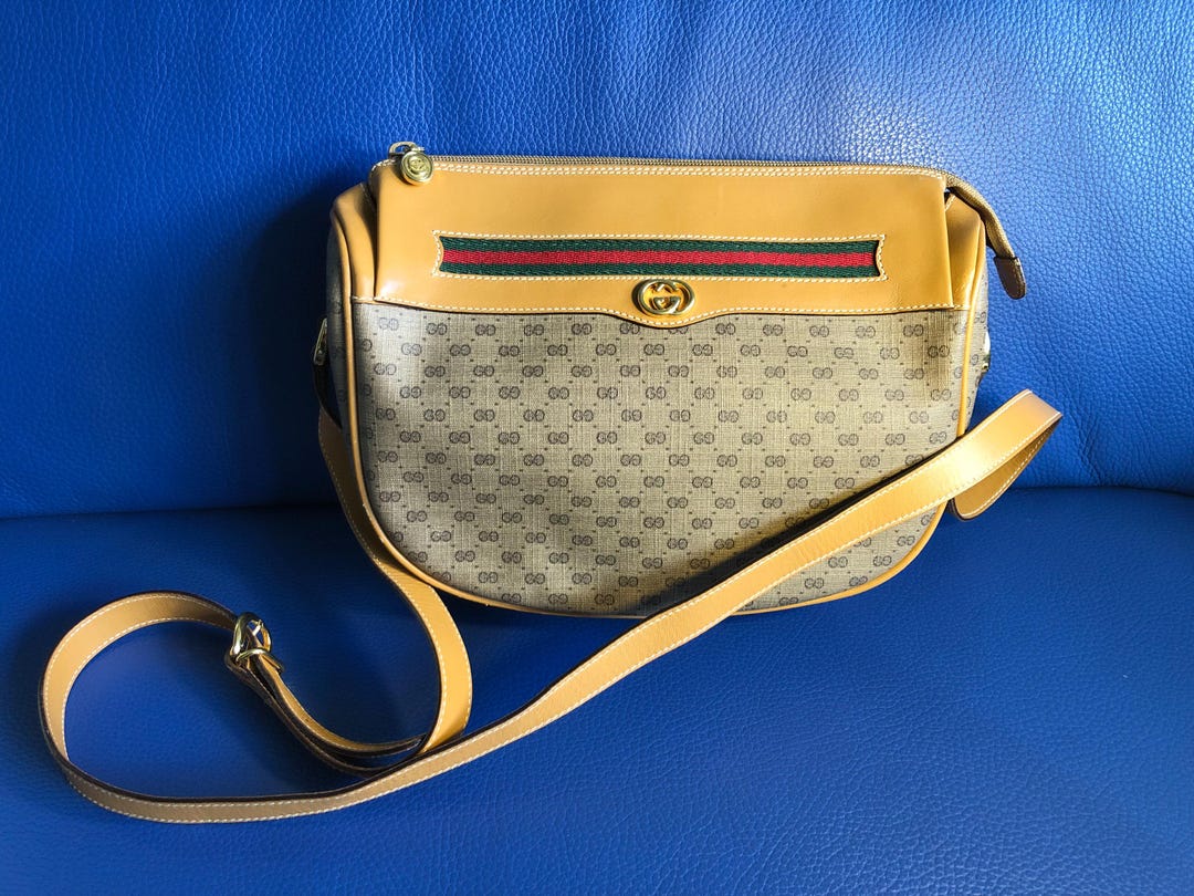 Gucci GG Vintage Canvas Leather Shoulder Bag / Crossbody - Etsy